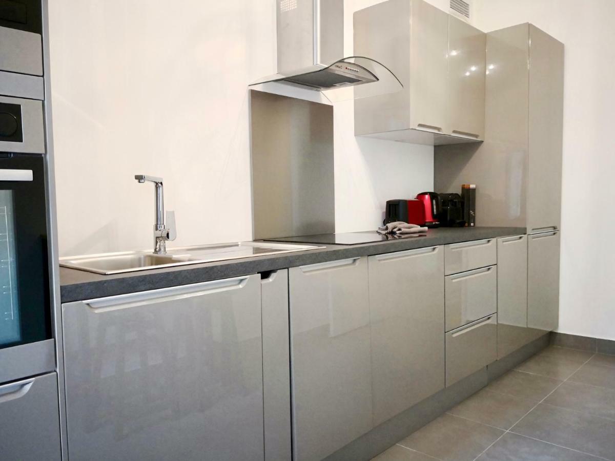 نيس Appartement Guiglia المظهر الخارجي الصورة